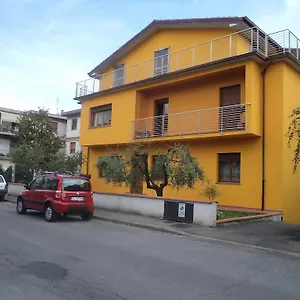 Irene Apartamento Pistoya